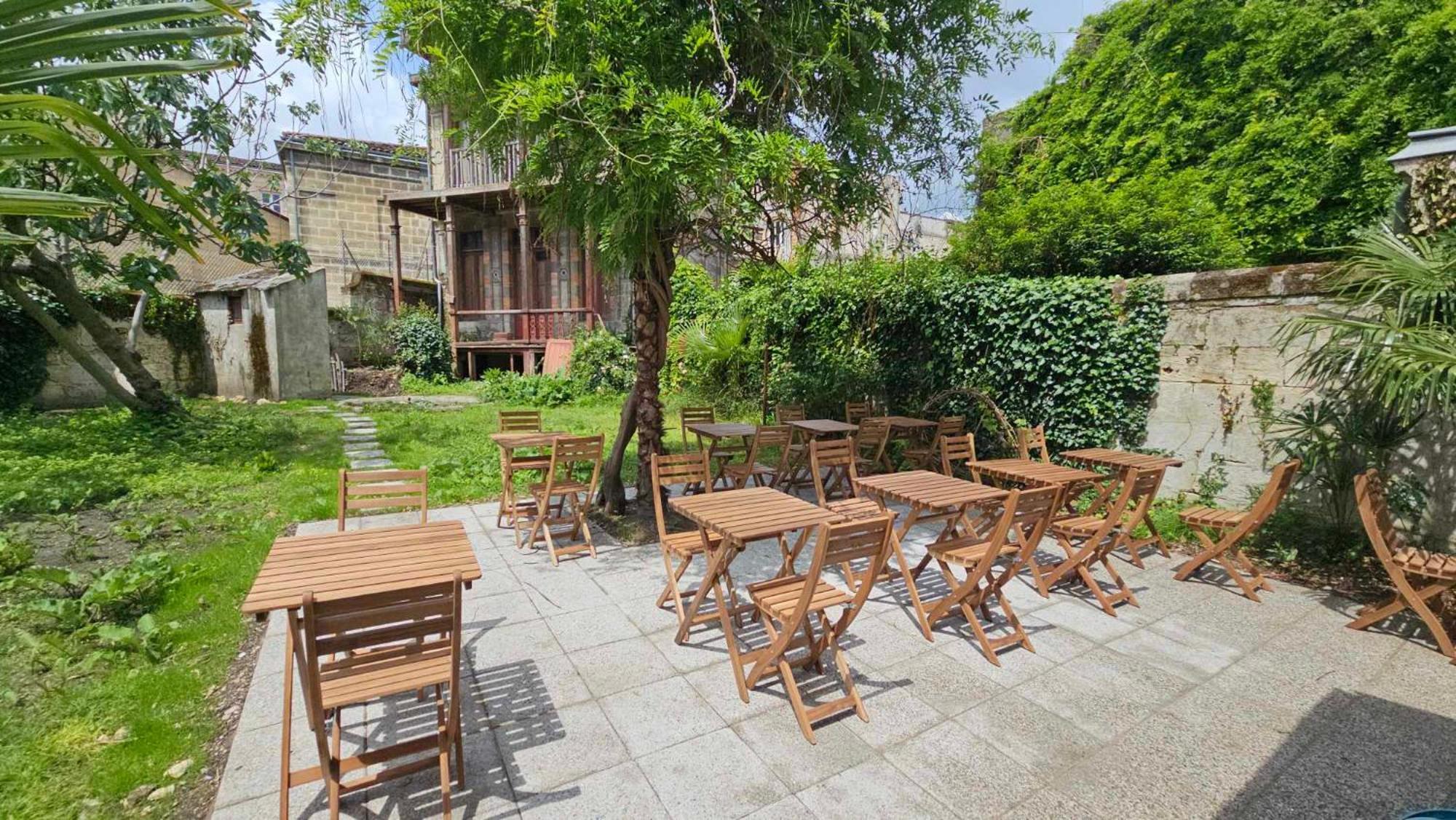 Le Jardin Cafe Bed & Breakfast Bordeaux Exterior foto